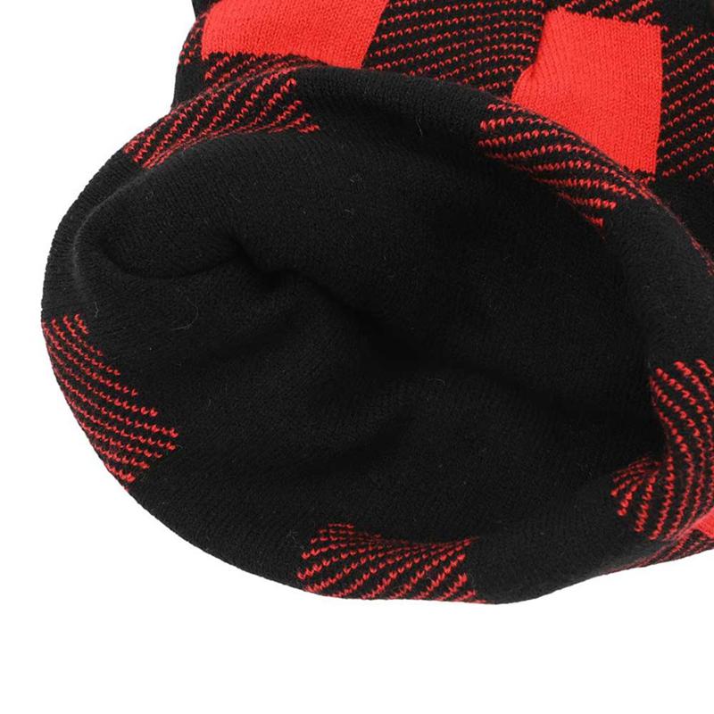 Accessories Sanrio Hello Kitty Knit Red Plaid Beanie  Saudi Arabia |  LA3146980