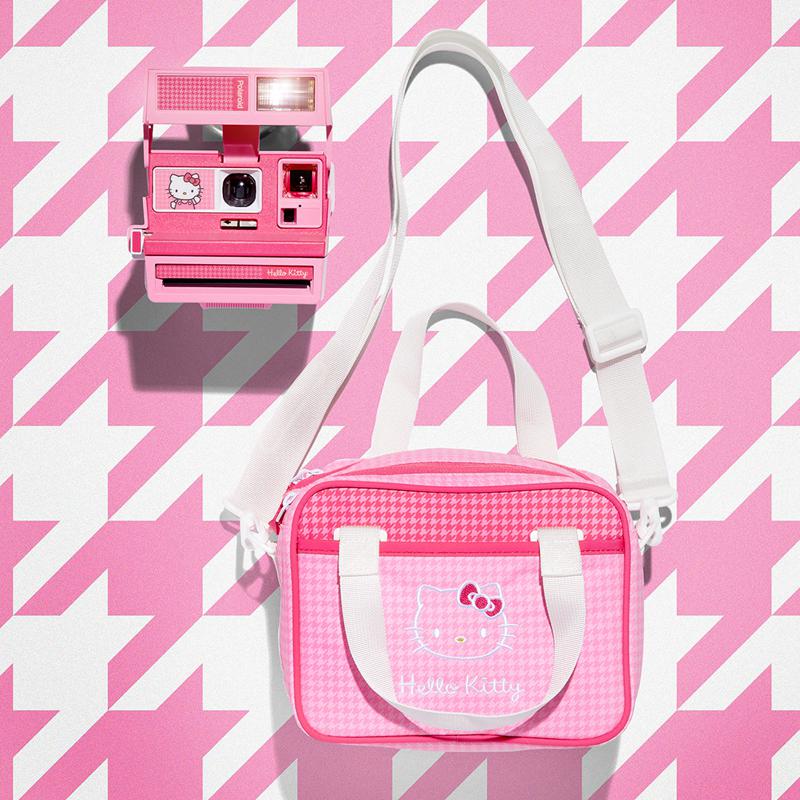 Accessories Sanrio Hello Kitty Perfectly Pink Instant Film Camera Bag  Saudi Arabia |  FL0875294