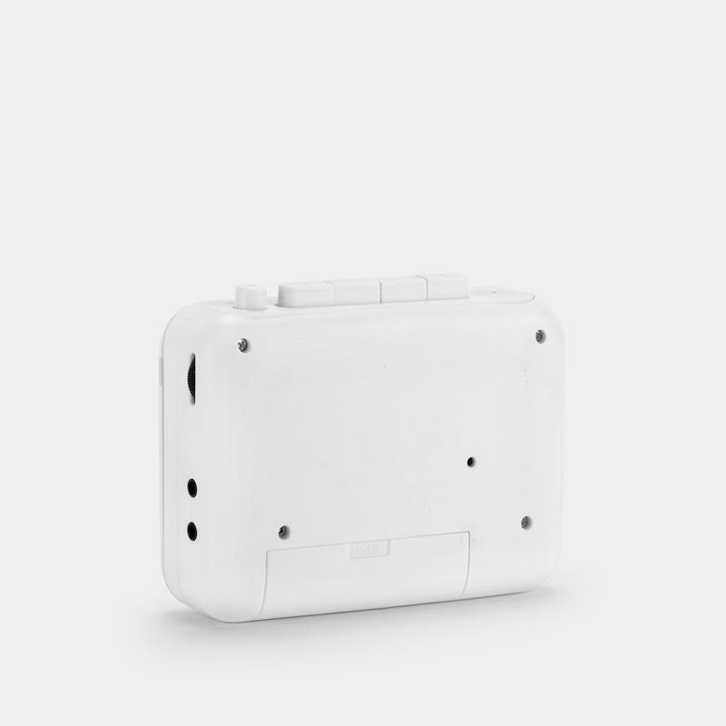 Accessories Sanrio Hello Kitty Strawberry Milk CP-81 Portable Cassette Player  Saudi Arabia |  TG8367092