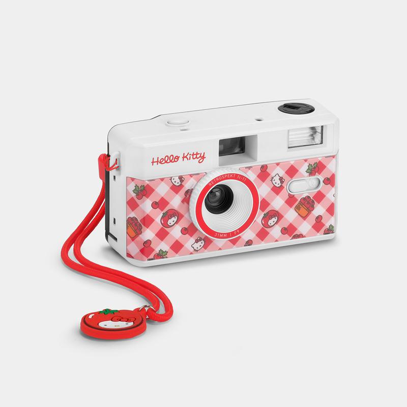 Accessories Sanrio Hello Kitty Tomatoes 35mm Camera  Saudi Arabia |  ZR3705891