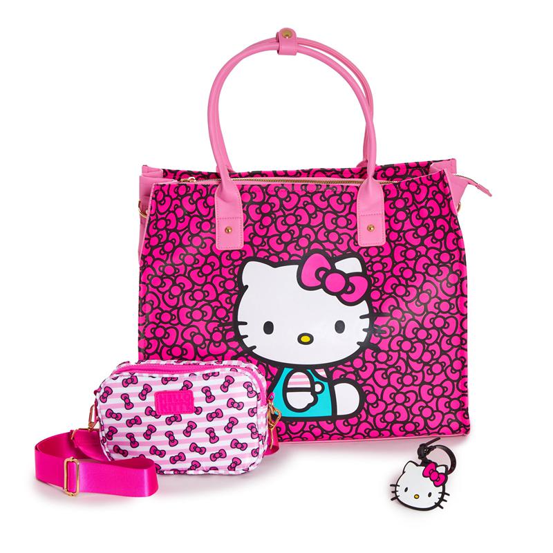 Bags Sanrio Hello Kitty 3-pc All-Over Print Travel Set Tote  Saudi Arabia |  QM4015629