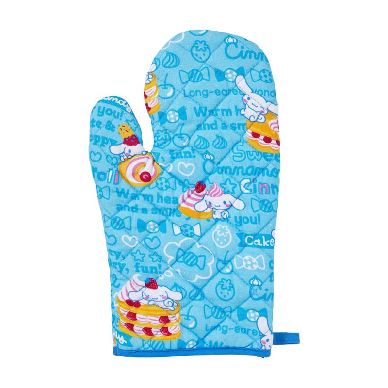 Sanrio Characters Sanrio Cinnamoroll Berry Sweets Oven Mittens  Saudi Arabia |  TC1365078