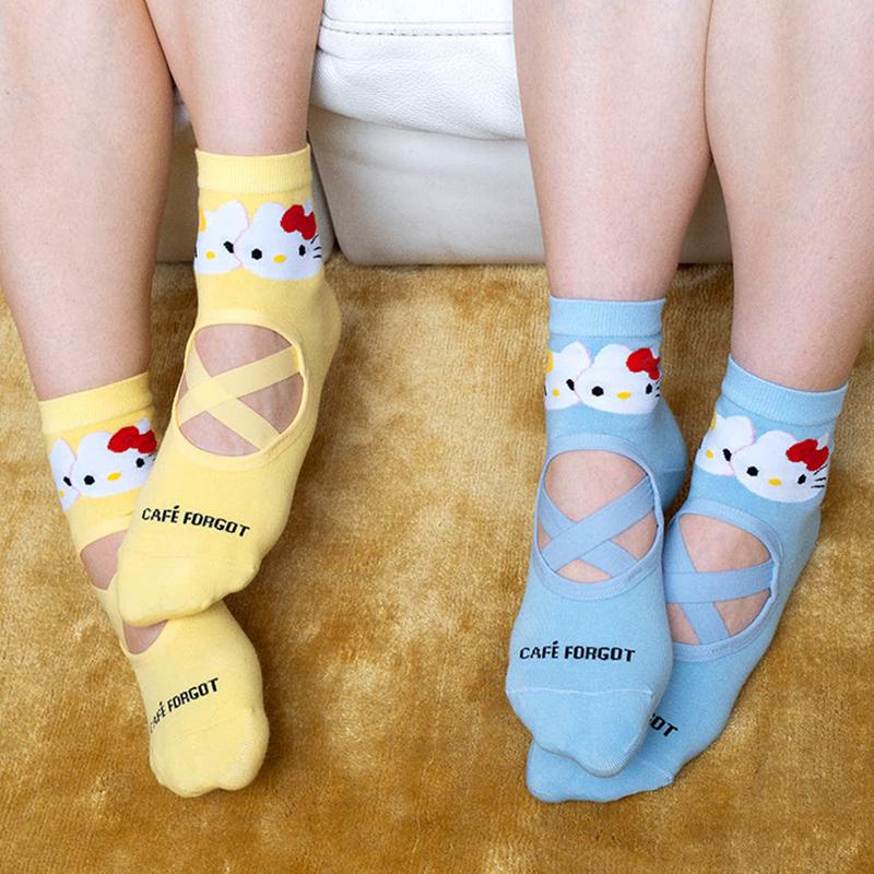 Sanrio Characters Sanrio Hello Kitty x Café Forgot Ballet (Blue) Socks  Saudi Arabia |  ZG2130469