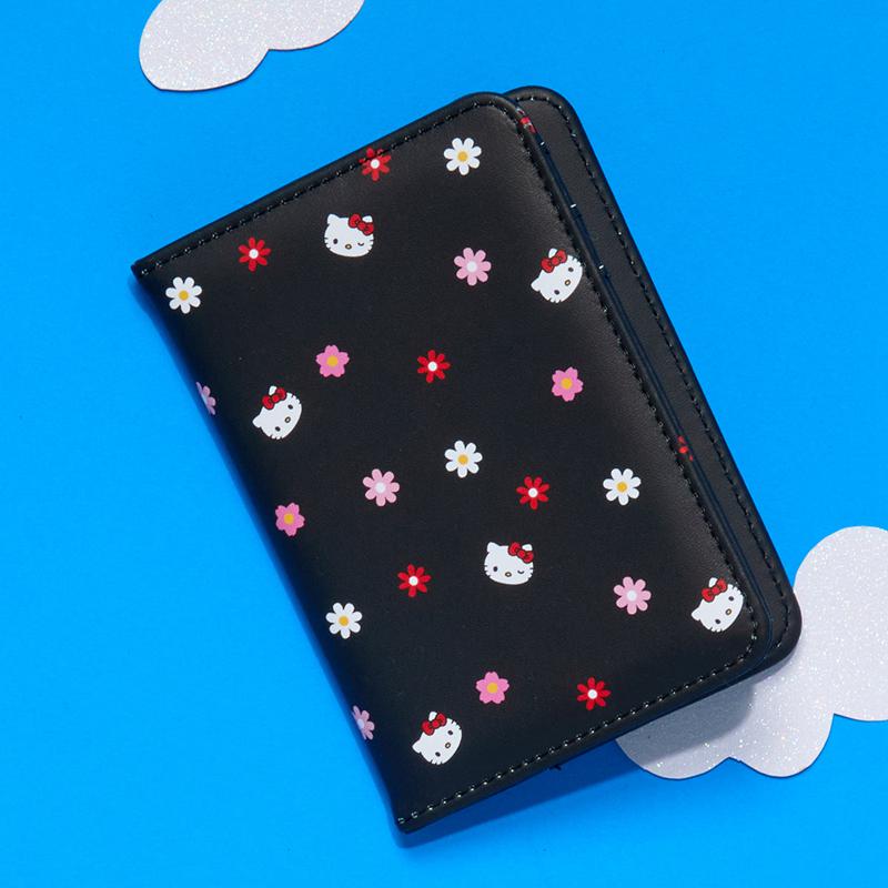 Sanrio Characters Sanrio Hello Kitty x FUL Passport (Colorful Daisy) Holder  Saudi Arabia |  XS6038954