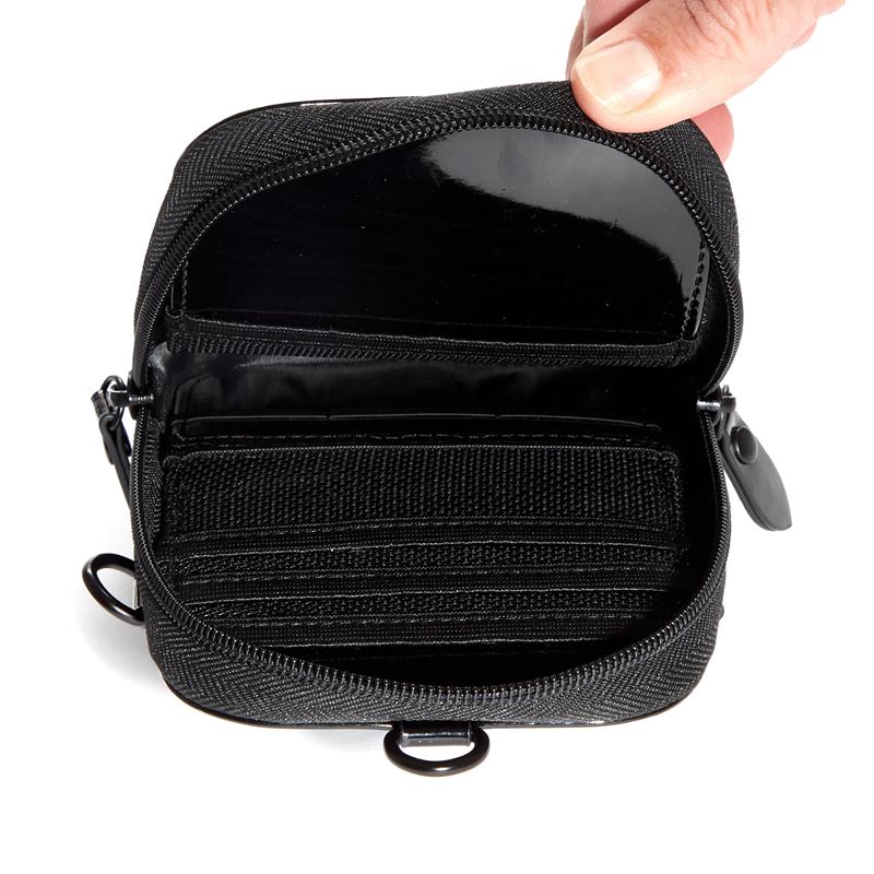 Sanrio Characters Sanrio Hello Kitty x Sonix Universal Phone (Black) Pouch  Saudi Arabia |  XG4957860