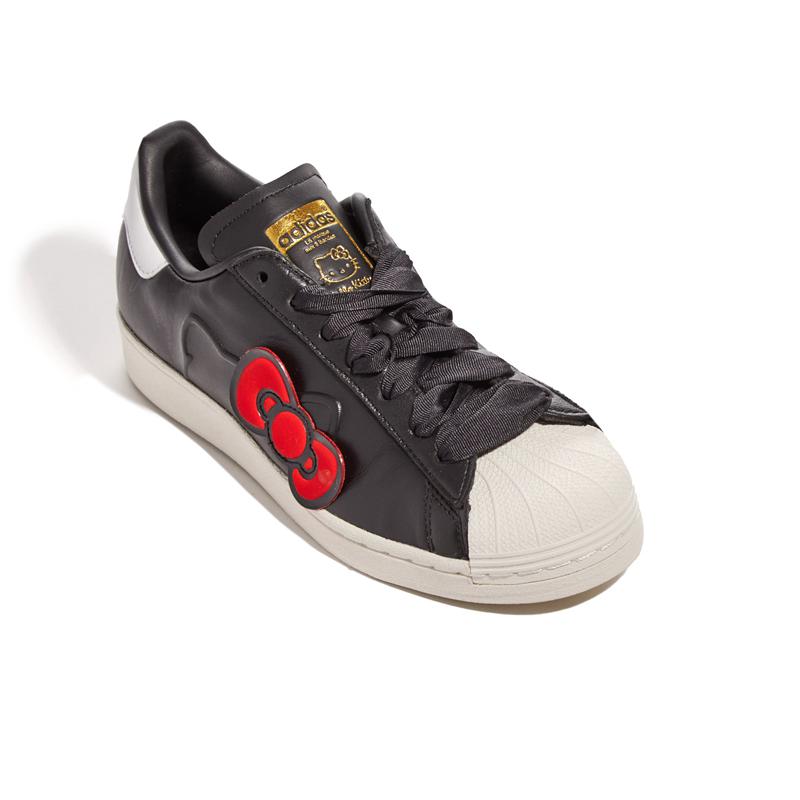 Shoes Sanrio Hello Kitty x adidas Superstar Ribbon(Youth) Sneaker  Saudi Arabia |  AX9830254